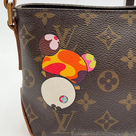COA INCLUDED - Louis Vuitton Monogram Panda Trotter Crossbody - LIMITED EDITION - Picture 3 of 16